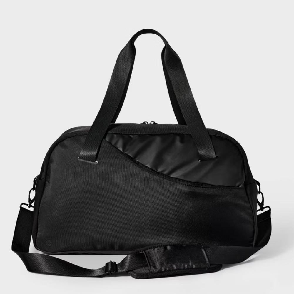 New Sporty 20" Duffel Bag All In Motion Water Resistant Gym Sack Luggage Black